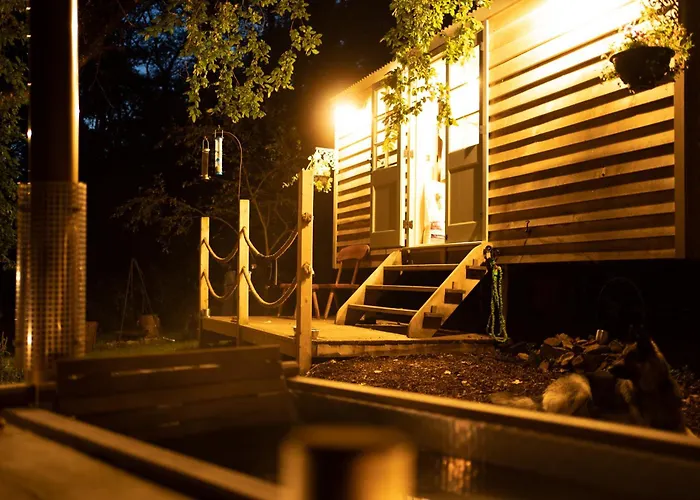 Somerset Shepherds Huts