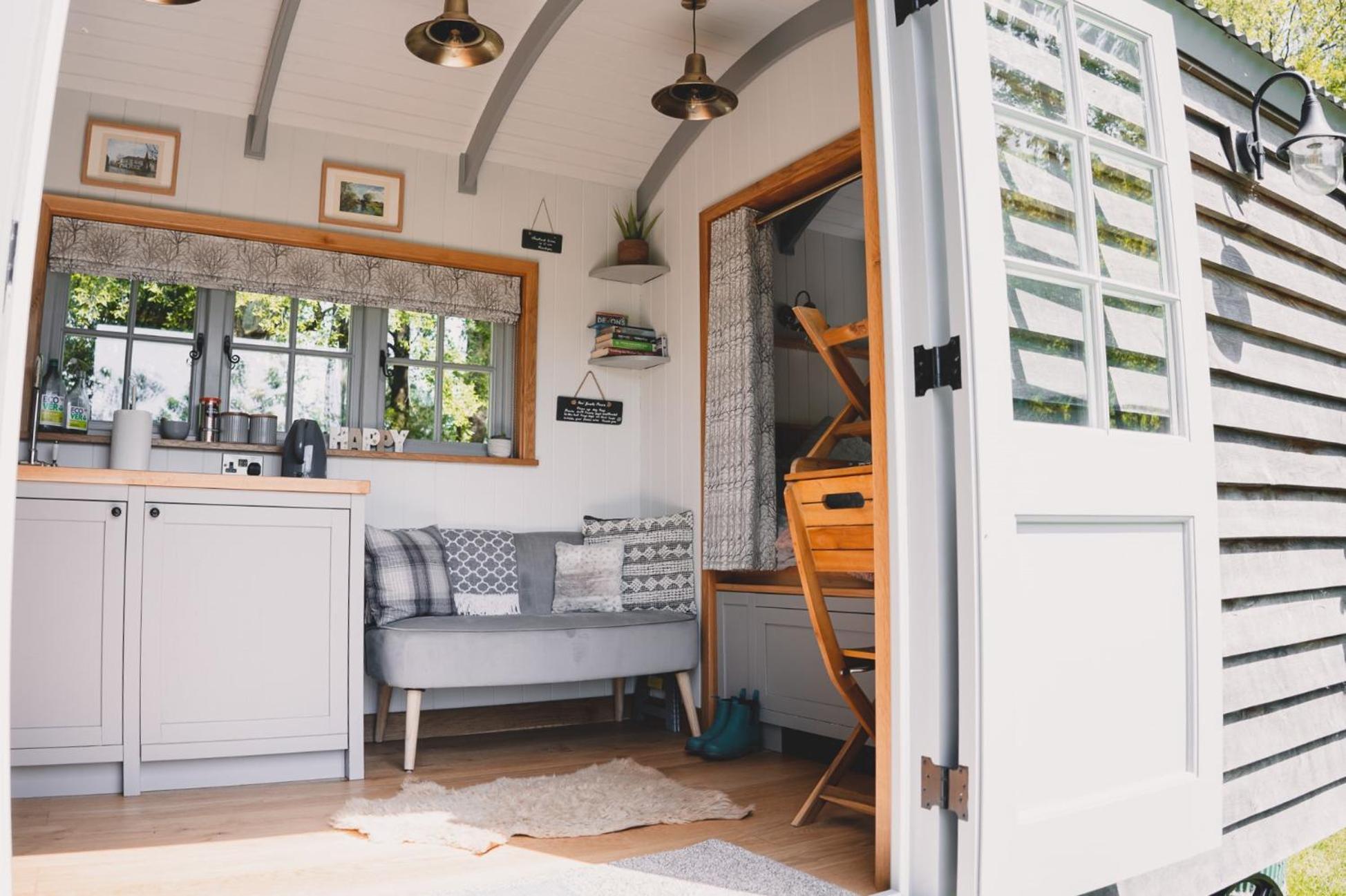 Campsite Somerset Shepherds Huts *